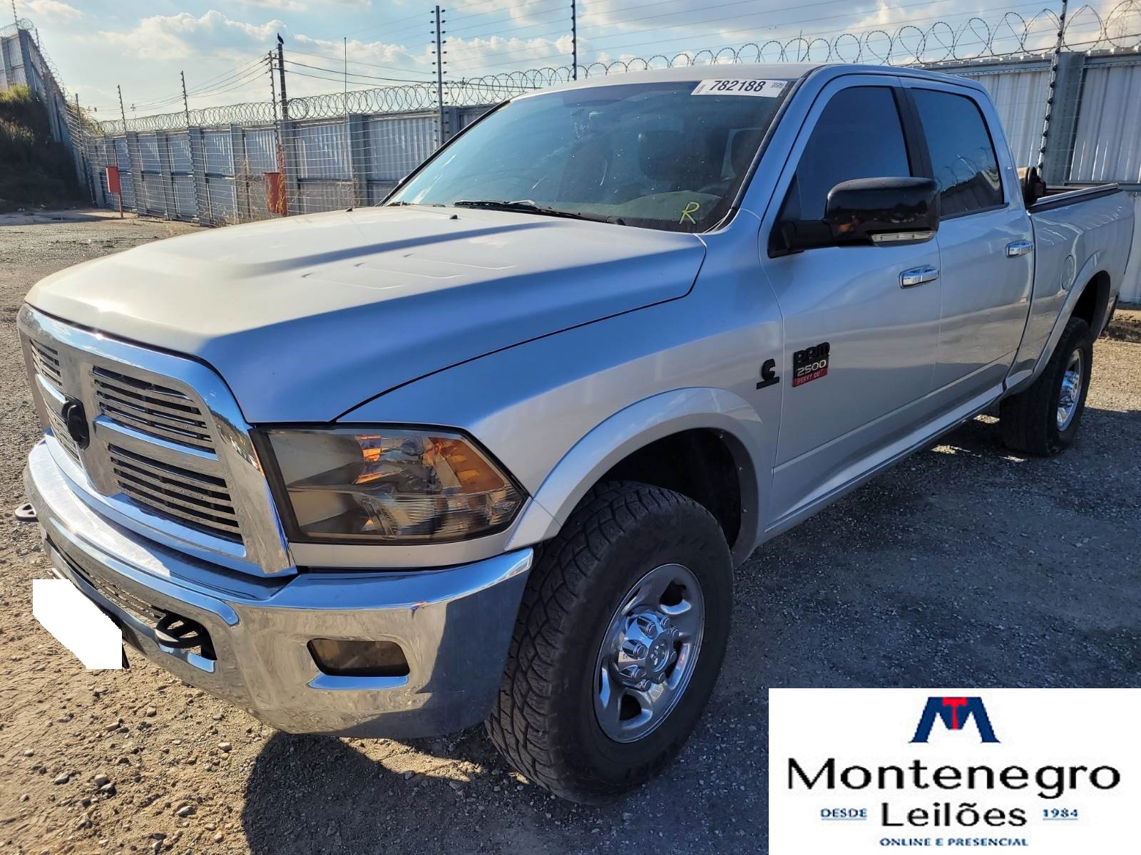 2500 CREW CAB LARAMIE 6.7 I6 TURBO